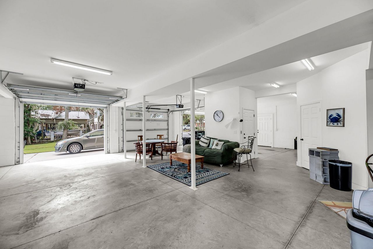 1811 Teal Road Photo 85