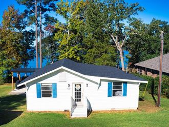 1091 Lake Drive Leesville, SC 29070