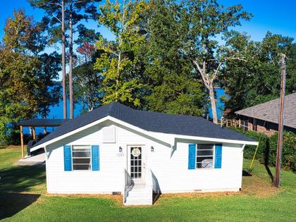 1091 Lake Drive Leesville, SC 29070
