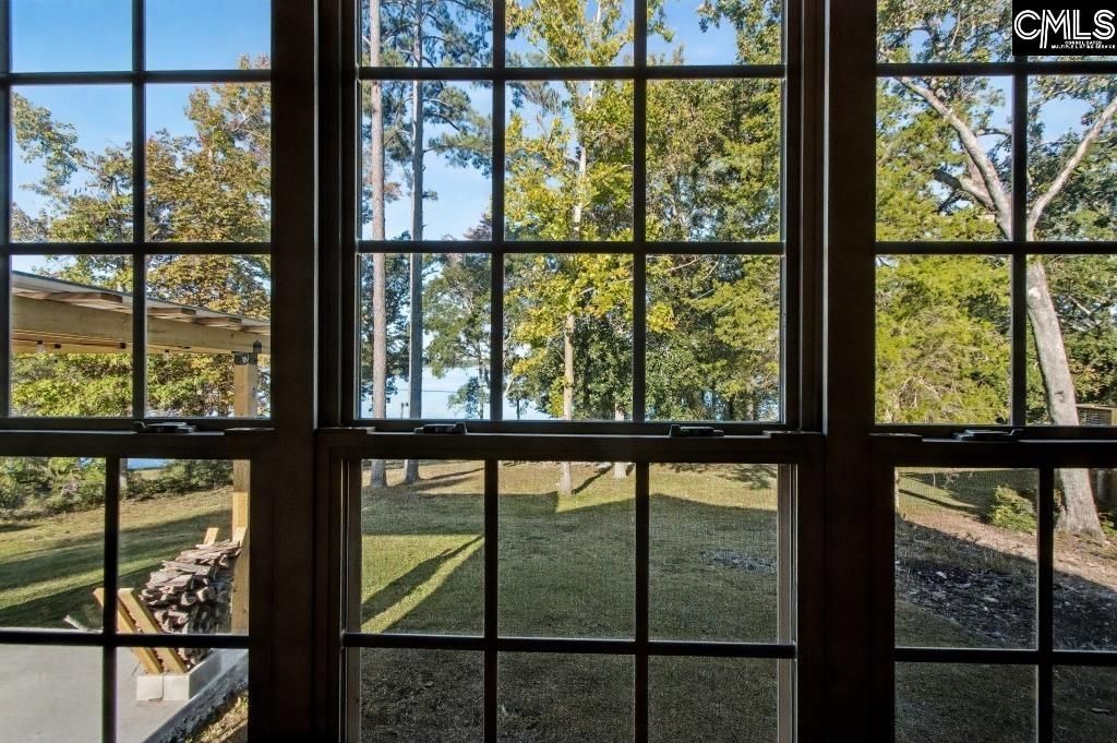 1091 Lake Drive Photo 11