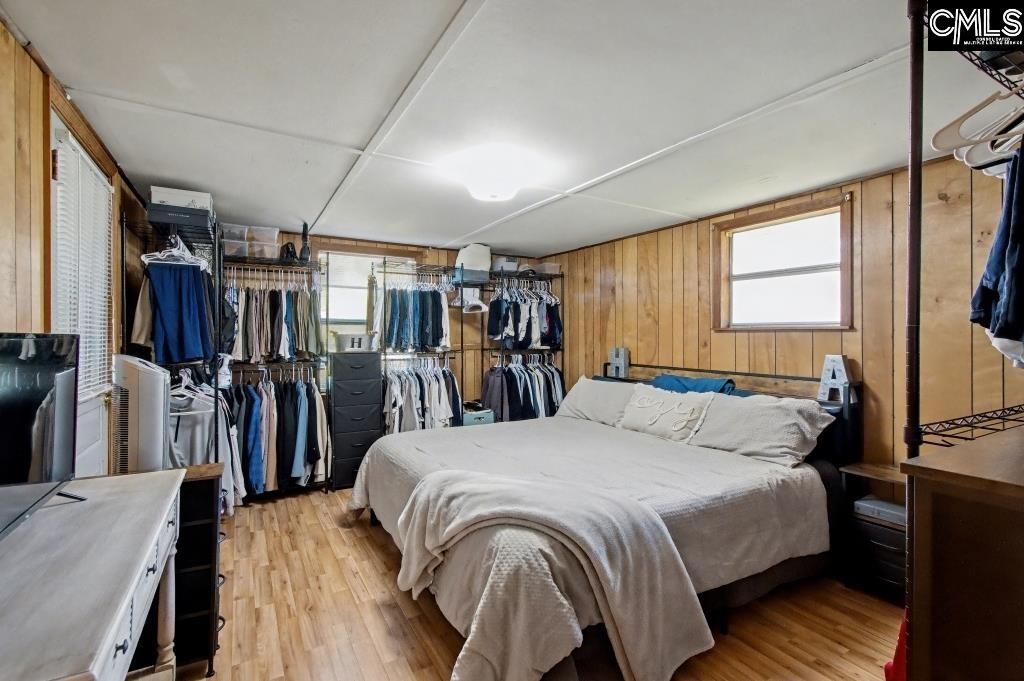 1091 Lake Drive Photo 14