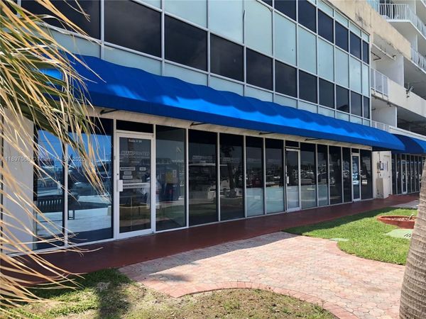 7601 E Treasure Dr, Unit CU-10, North Bay Village, FL 33141