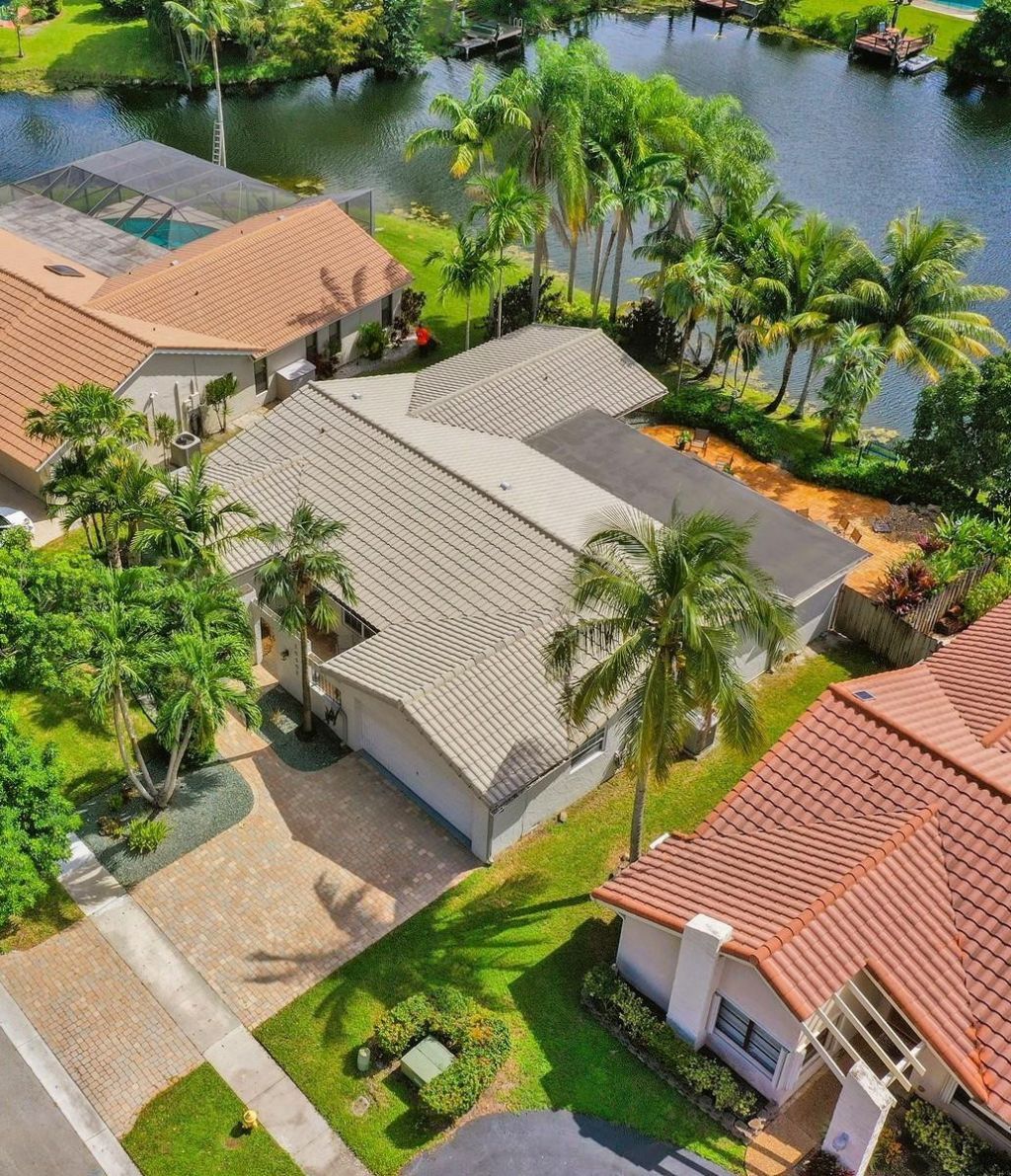 10402 NW 5th Manor, Plantation, FL 33324 Photo