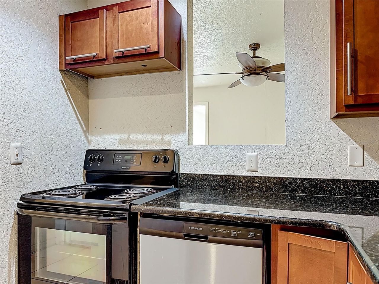 1928 Conway Rd, Unit 33, Orlando, FL 32812 Photo