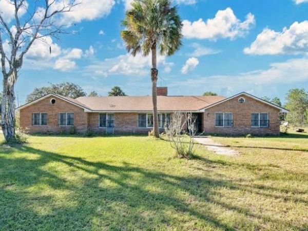 348 SUMMERVILLE LANE, SANFORD, FL 32771