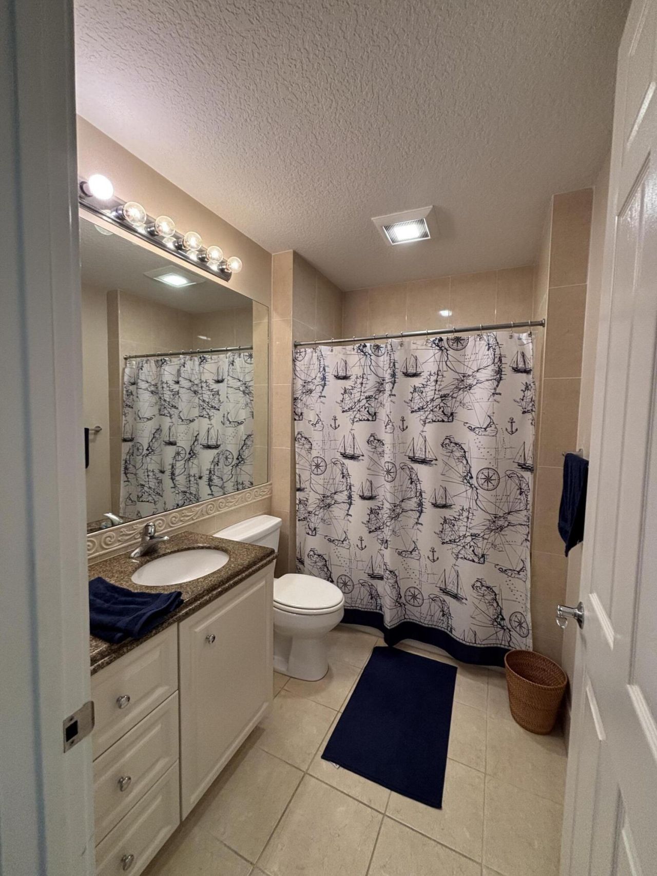 14 Harbour Isle Drive W, Unit 202, Fort Pierce, FL 34949 Photo