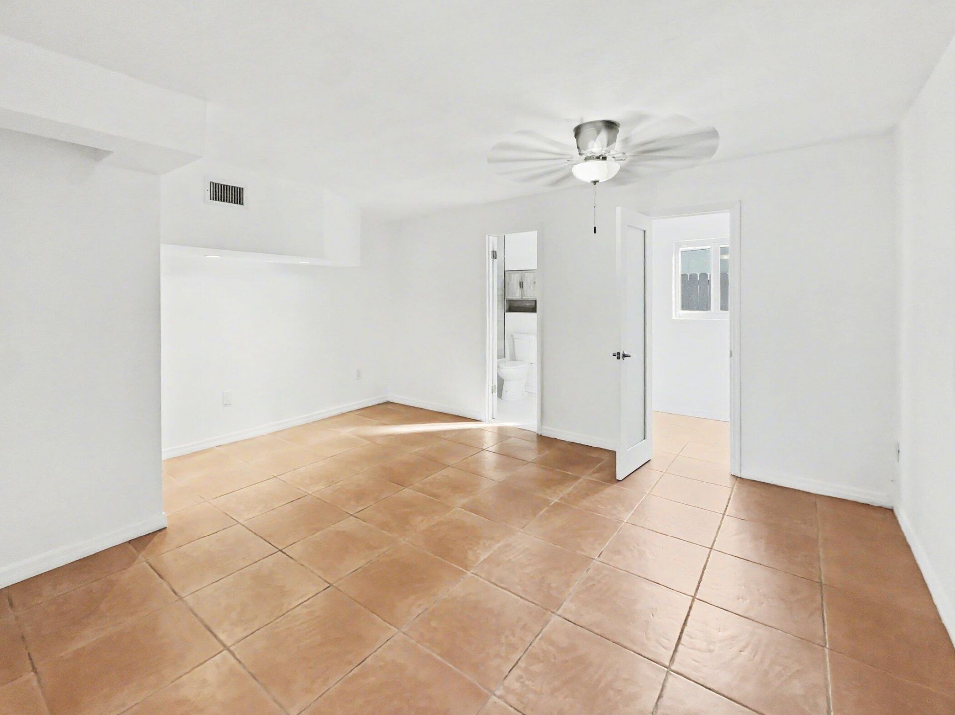 5181 NW 4th Terrace, Miami, FL 33126 Photo