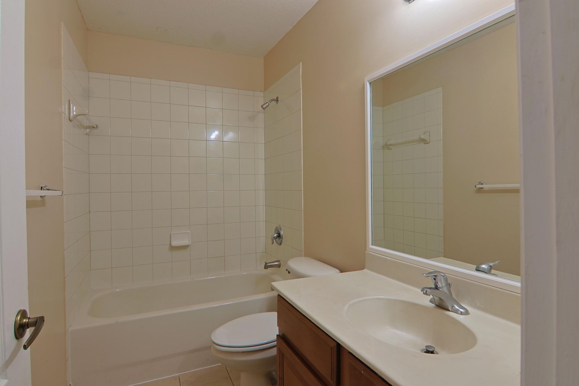 21211 NW 14th Place, Unit 3-27, Miami Gardens, FL 33169 Photo