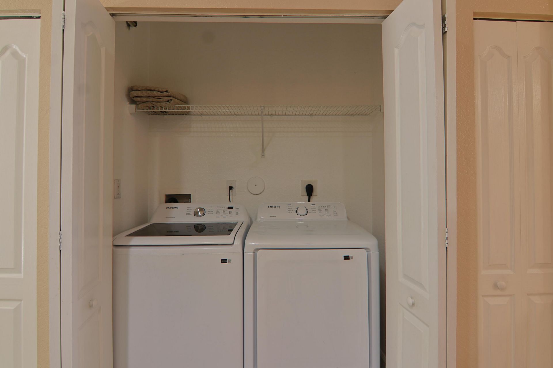 21211 NW 14th Place, Unit 3-27, Miami Gardens, FL 33169 Photo