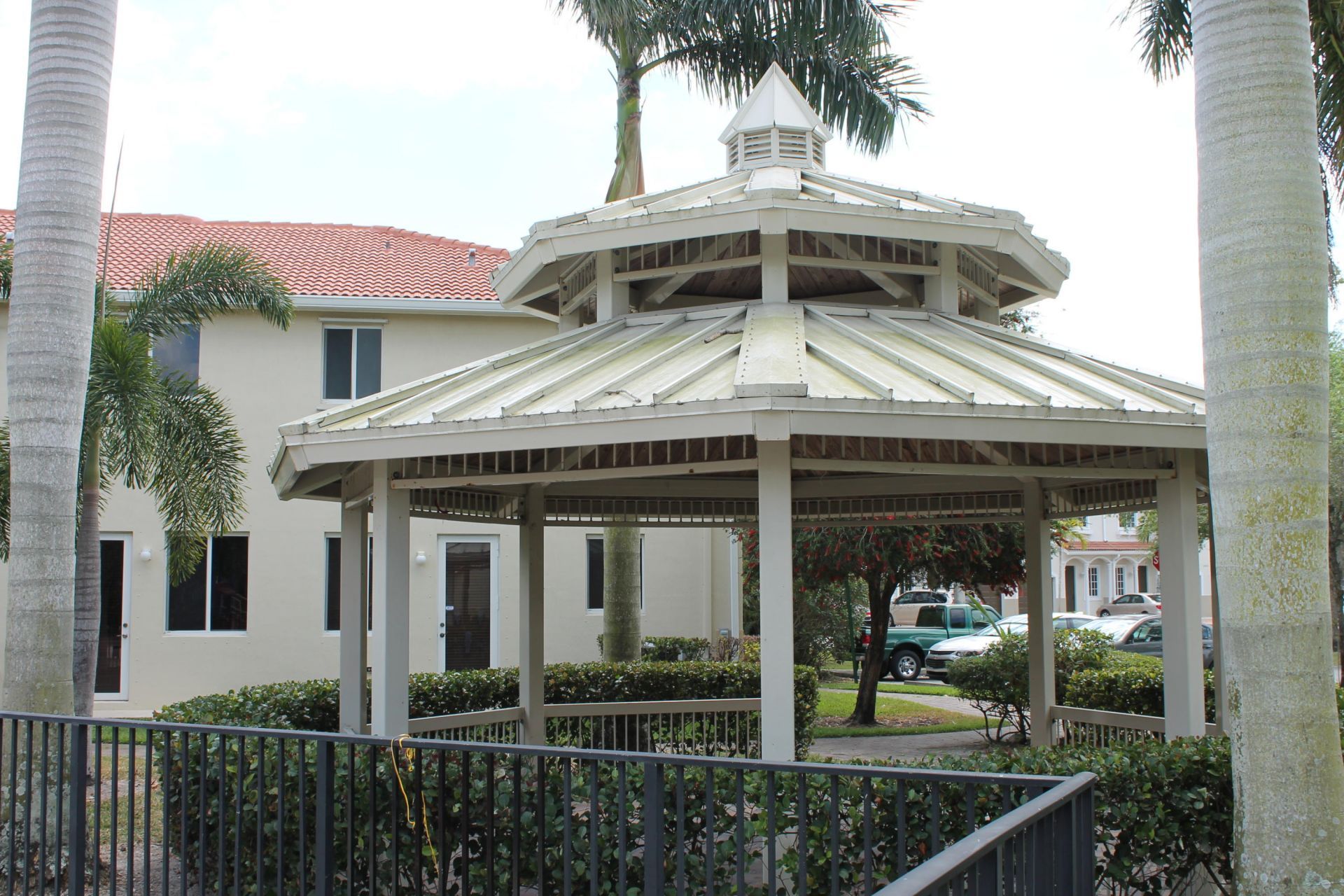 21211 NW 14th Place, Unit 3-27, Miami Gardens, FL 33169 Photo