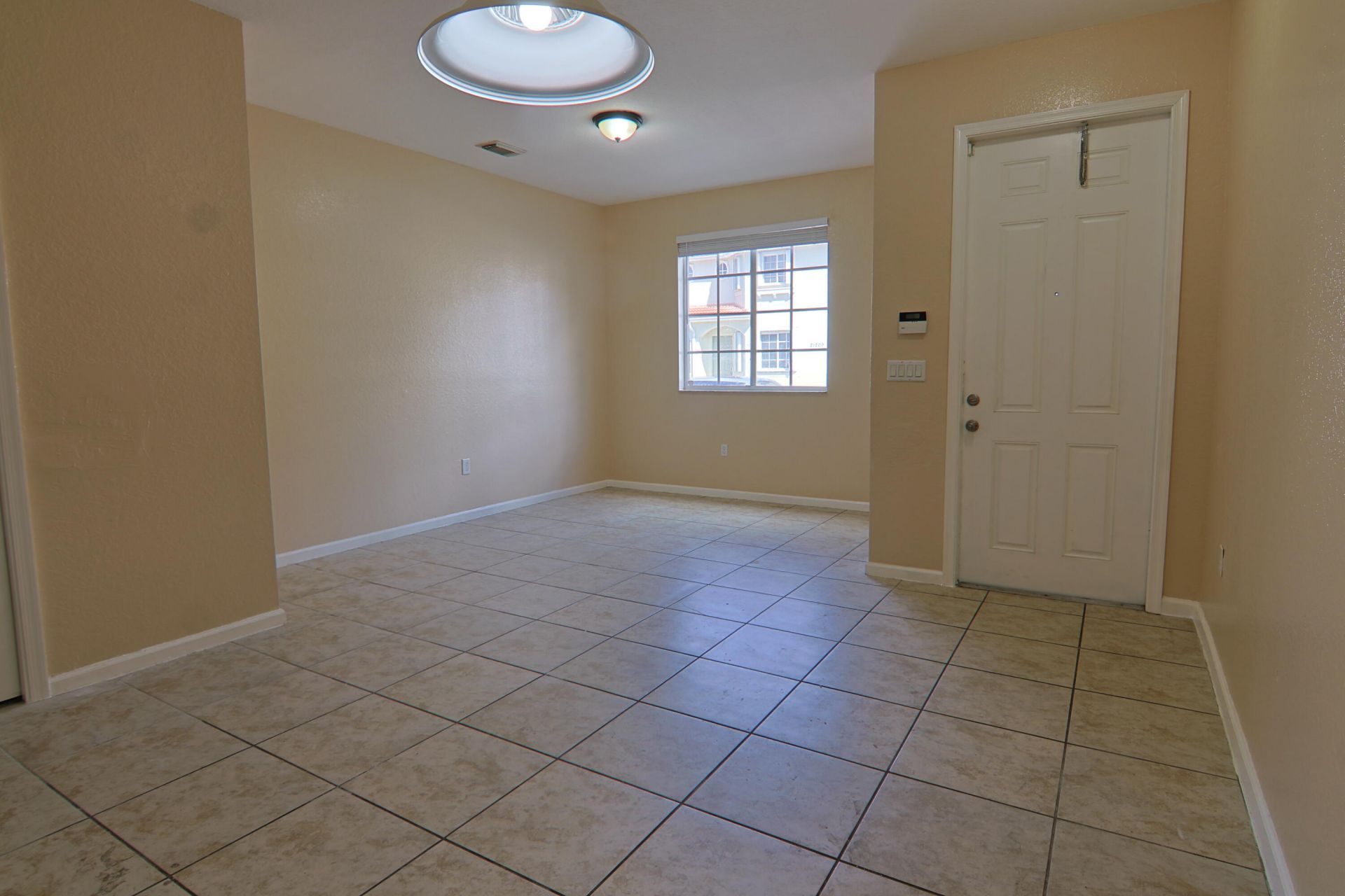 21211 NW 14th Place, Unit 3-27, Miami Gardens, FL 33169 Photo