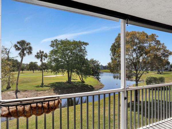 7800 NW 18th Street, Unit 201, Margate, FL 33063