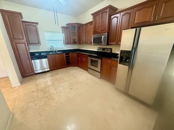 1650 Presidential Way, Unit 506, West Palm Beach, FL 33401