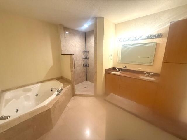 1650 Presidential Way, Unit 506, West Palm Beach, FL 33401 Photo