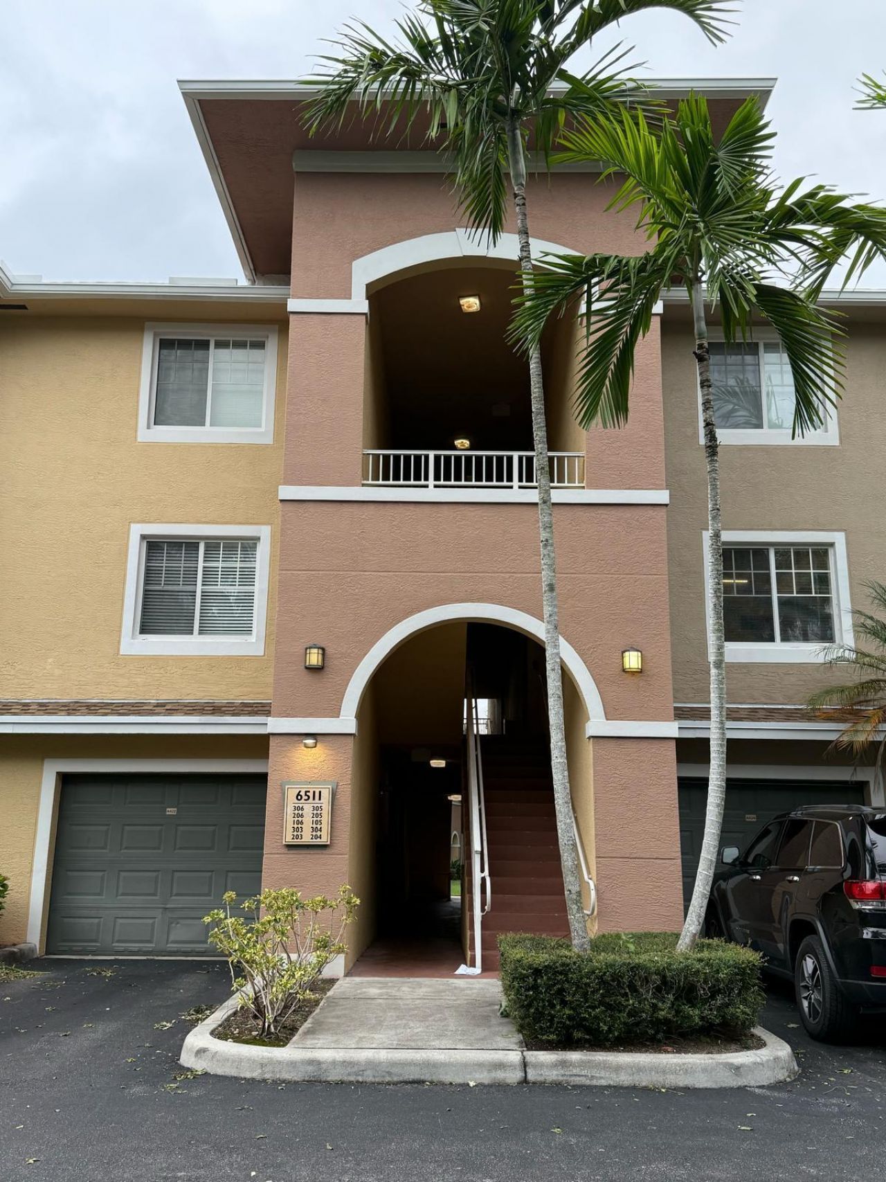 6511 Emerald Dunes Drive, Unit 206, West Palm Beach, FL 33411 Photo