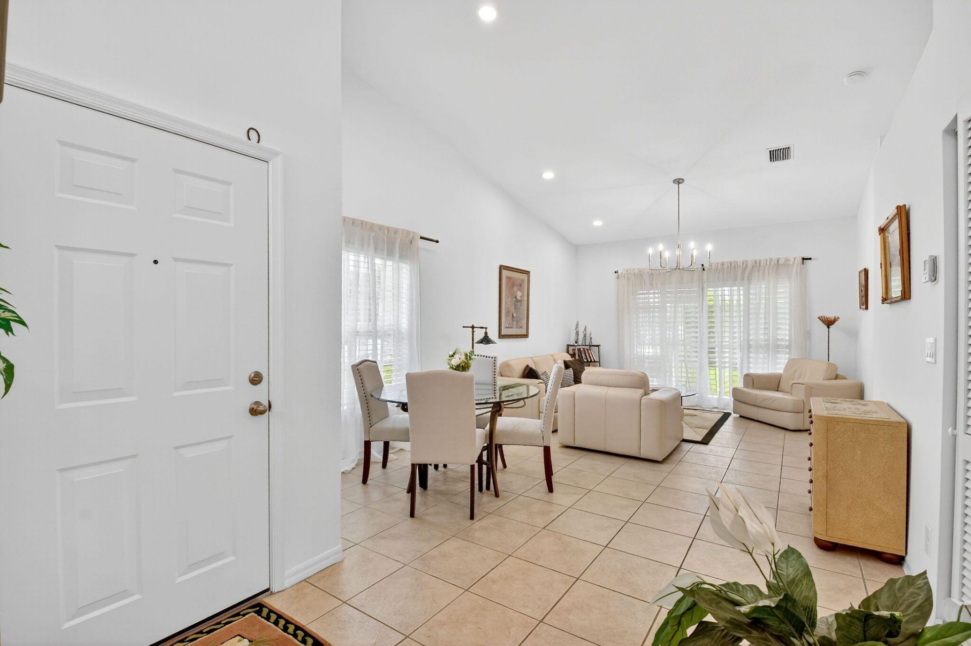 8624 Logia Circle, Boynton Beach, FL 33472 Photo