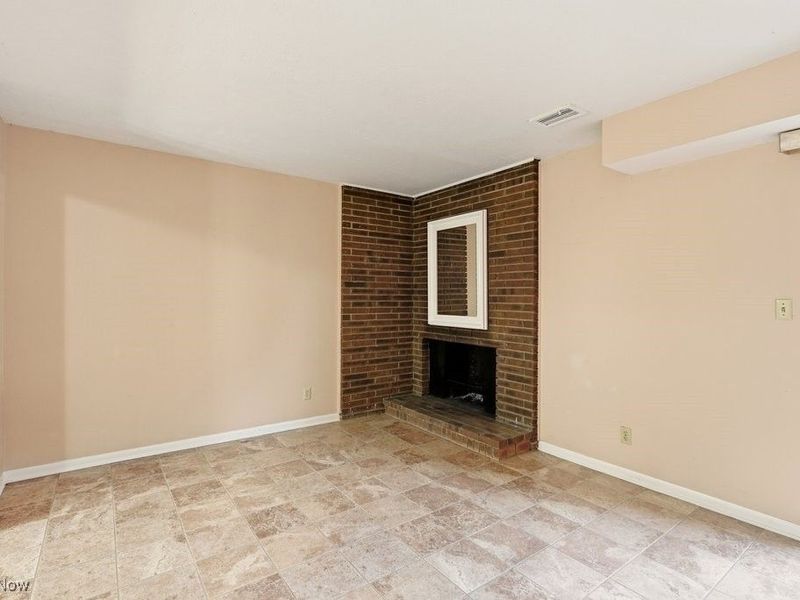 6290 Greenwood, Unit 302, Northfield, OH 44067 Photo 15