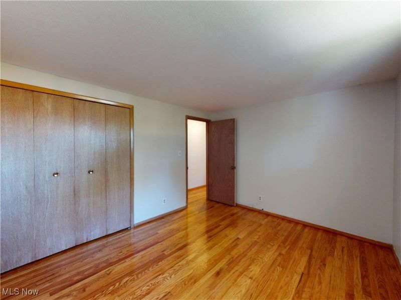 211 W Overlook Drive, Eastlake, OH 44095 Photo 10