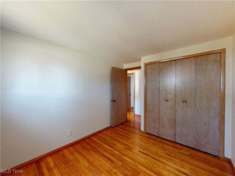 211 W Overlook Drive, Eastlake, OH 44095 Photo 11