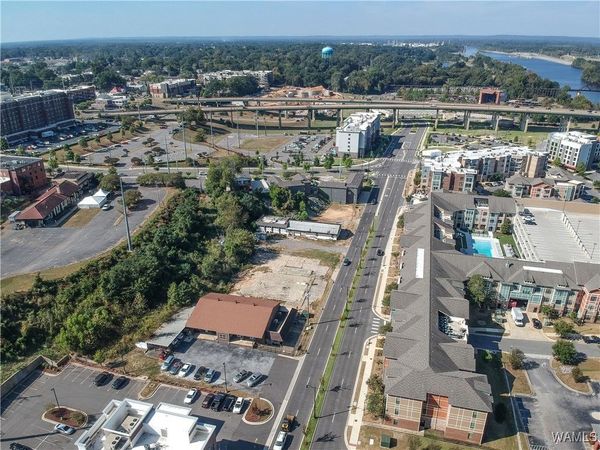 2317 and 2327 Jack Warner Parkway, Tuscaloosa, AL 35401