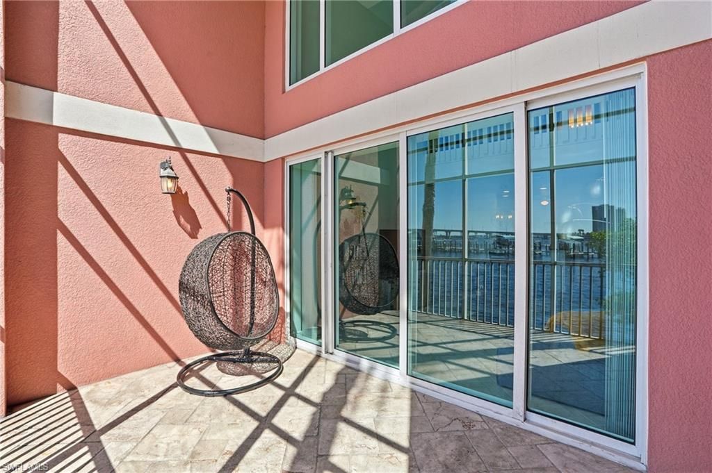 2743 1st St, Unit 110, Fort Myers, FL 33916 Photo