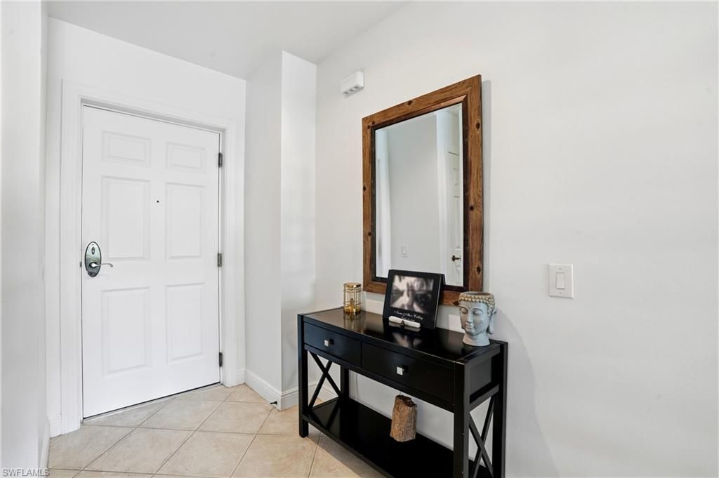 2743 1st St, Unit 110, Fort Myers, FL 33916 Photo