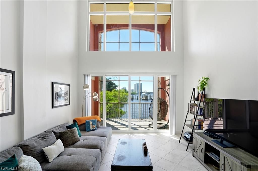 2743 1st St, Unit 110, Fort Myers, FL 33916 Photo