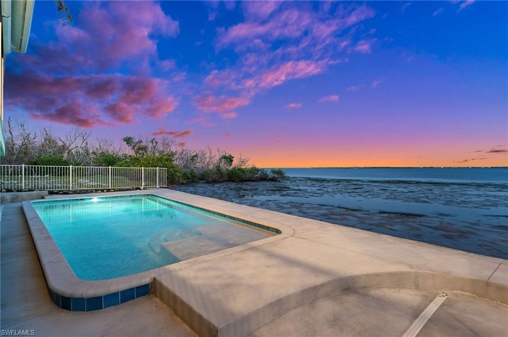 2272 Macadamia St, Saint James City, FL 33956 Photo