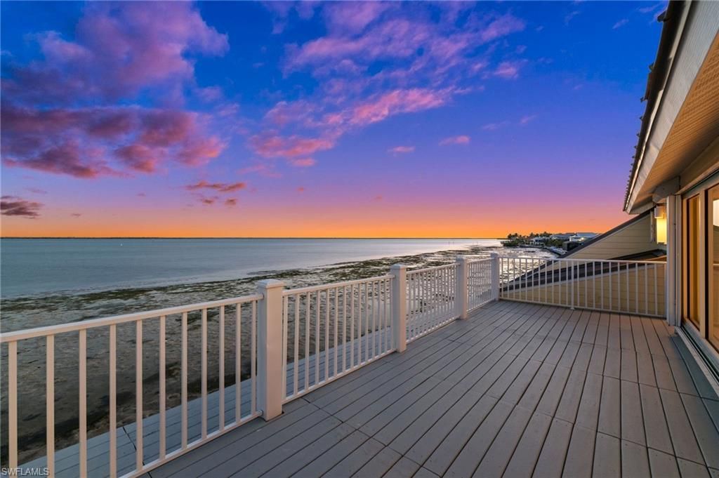 2272 Macadamia St, Saint James City, FL 33956 Photo