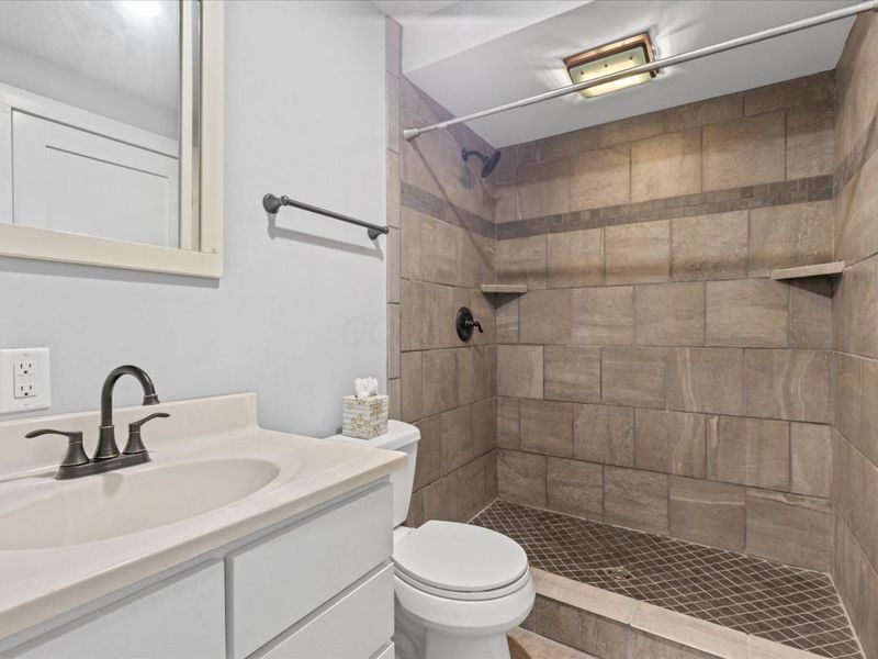 917 Kato Court, Sugar Grove, OH 43155 Photo 22