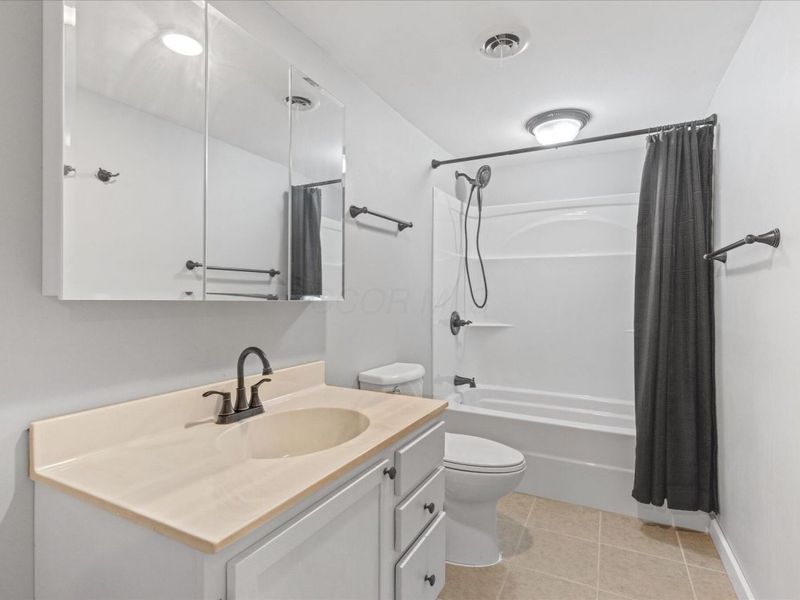 917 Kato Court, Sugar Grove, OH 43155 Photo 35