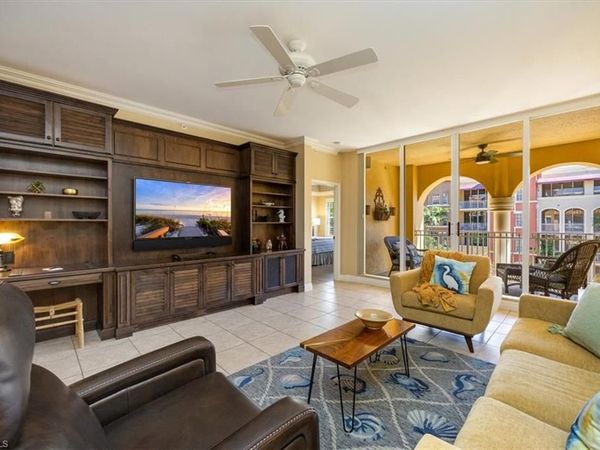 410 Bayfront PL, Unit 2407, NAPLES, FL 34102