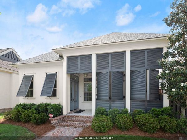 10744 Cane River Dr, Saint George, LA 70810