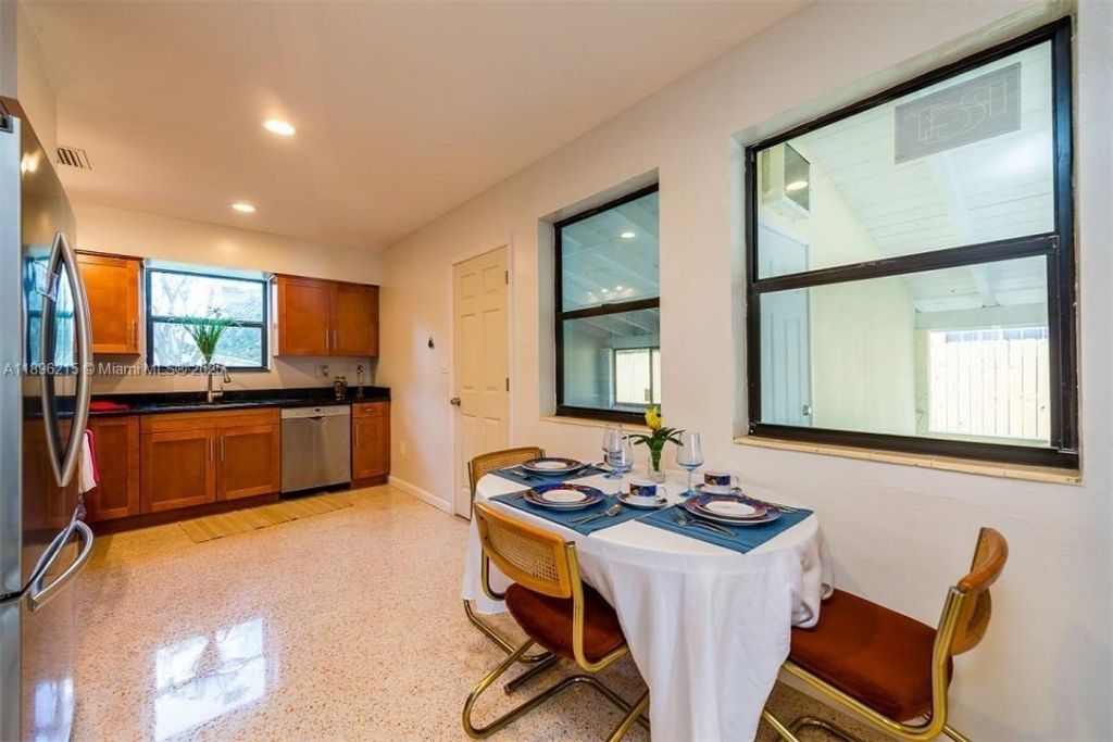 7830 SW 99th St, Miami, FL 33156 Photo