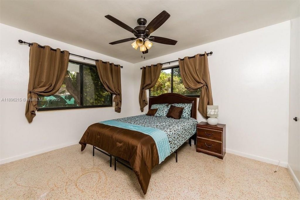 7830 SW 99th St, Miami, FL 33156 Photo