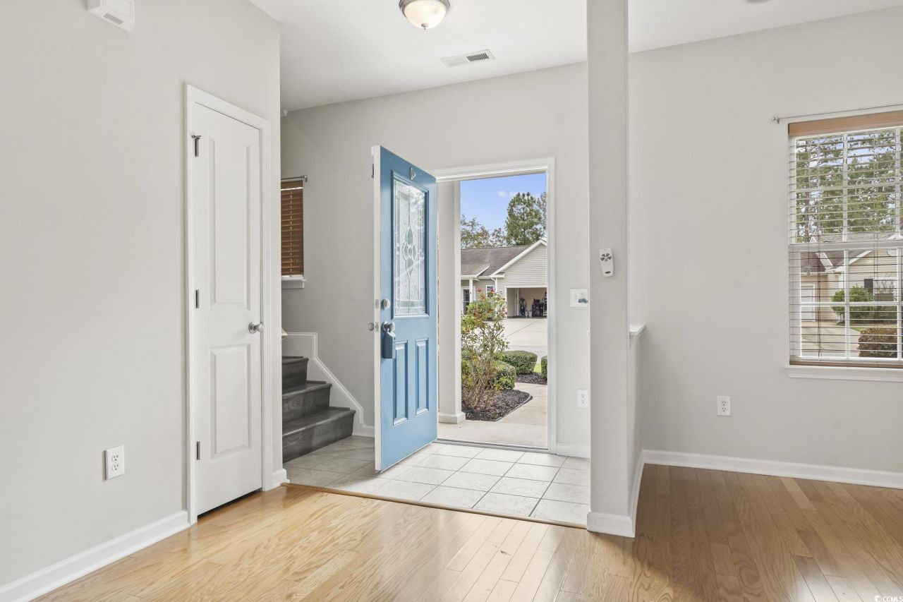 335 Oak Crest Circle Photo 13