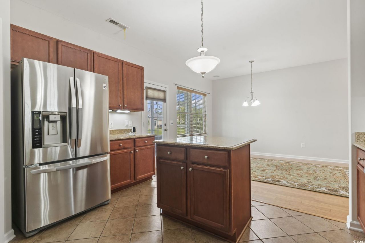 335 Oak Crest Circle Photo 17