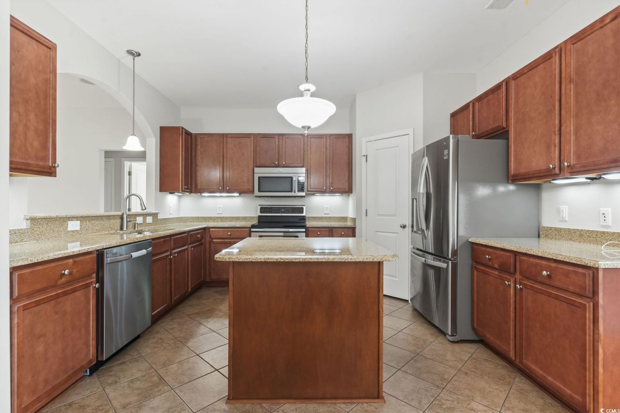 335 Oak Crest Circle Photo 19