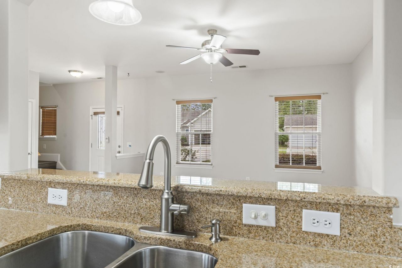 335 Oak Crest Circle Photo 22