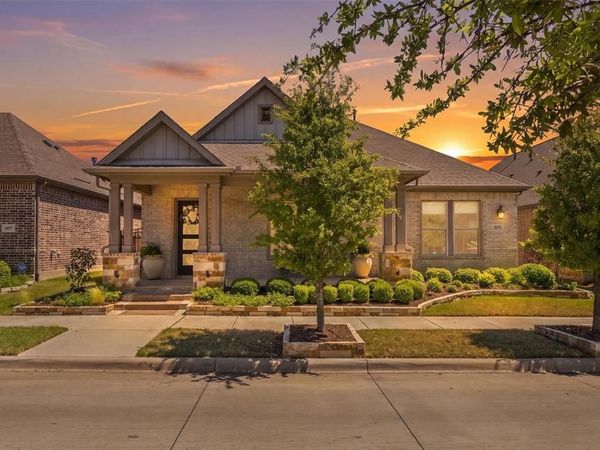 4825 Beaver Creek Drive, Arlington, TX 76005