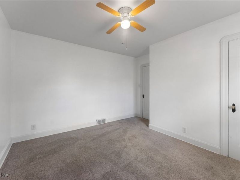 4038 Sunset Boulevard, Youngstown, OH 44512 Photo 19