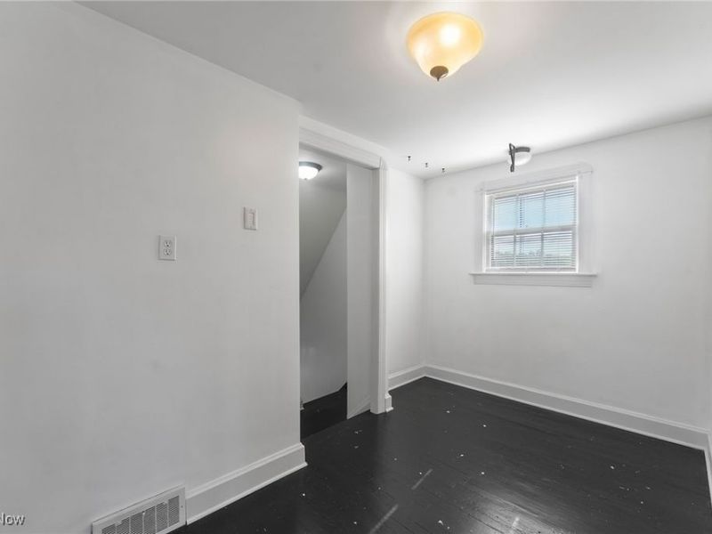 4038 Sunset Boulevard, Youngstown, OH 44512 Photo 22