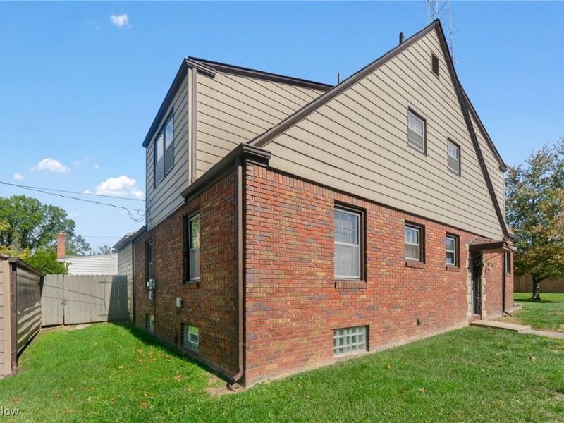 4038 Sunset Boulevard, Youngstown, OH 44512 Photo 32