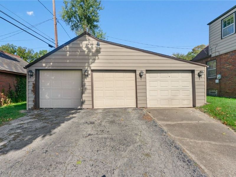 4038 Sunset Boulevard, Youngstown, OH 44512 Photo 34