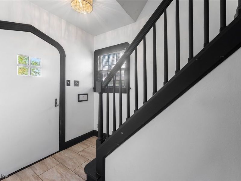 4038 Sunset Boulevard, Youngstown, OH 44512 Photo 4