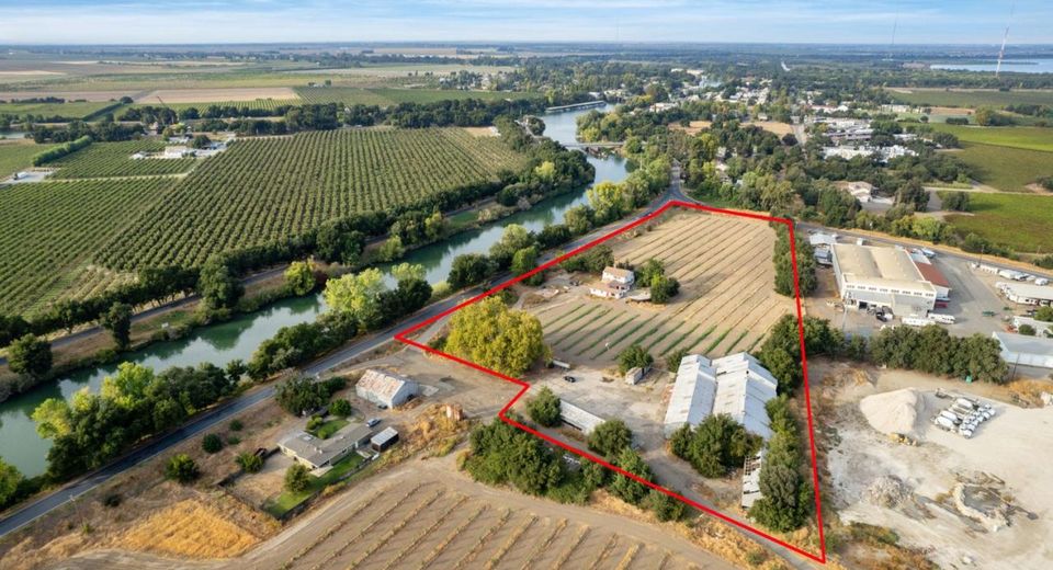 14371 Race Track Road, Walnut Grove, CA 95641 Photo