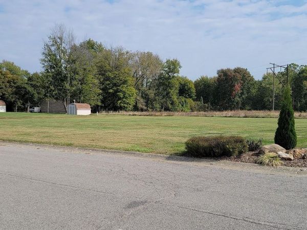 329 Meadow Lane, Linton, IN 47441