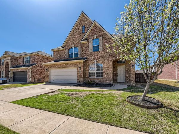 10305 Stoneside Trail, Fort Worth, TX 76244