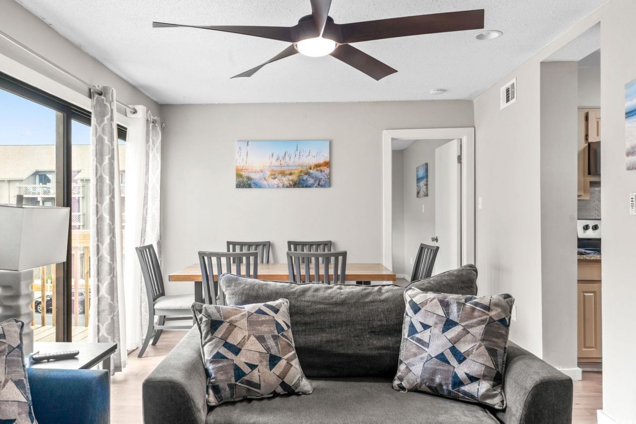 9661 Shore Dr. Photo 14