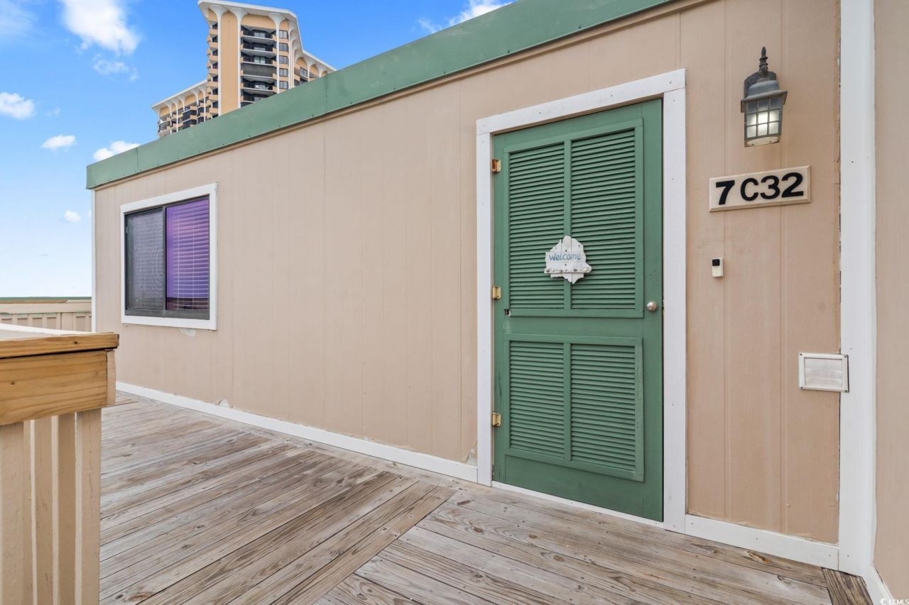 9661 Shore Dr. Photo 38